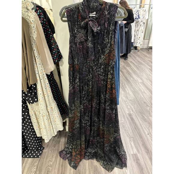 CO Dresses & Skirts - NEW CO women's sleeveless tie collar dress